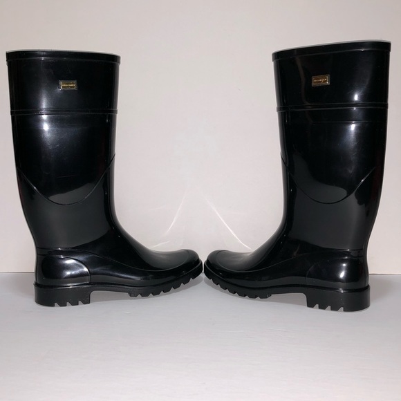 Dolce & Gabbana
rubber rain boots ๐ง - Picture 6 of 14